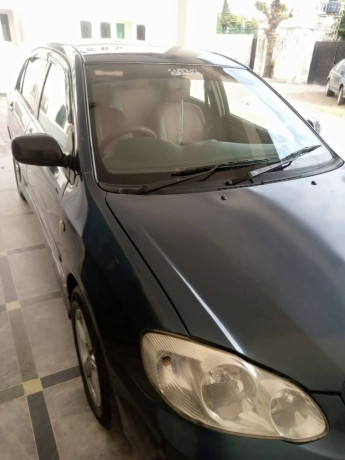 toyota-corolla-20d-saloon-2006-big-6
