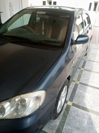 toyota-corolla-20d-saloon-2006-big-3
