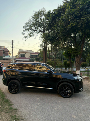 haval-h6-2o-litre-turbo-awd-big-2