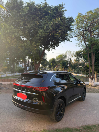 haval-h6-2o-litre-turbo-awd-big-4