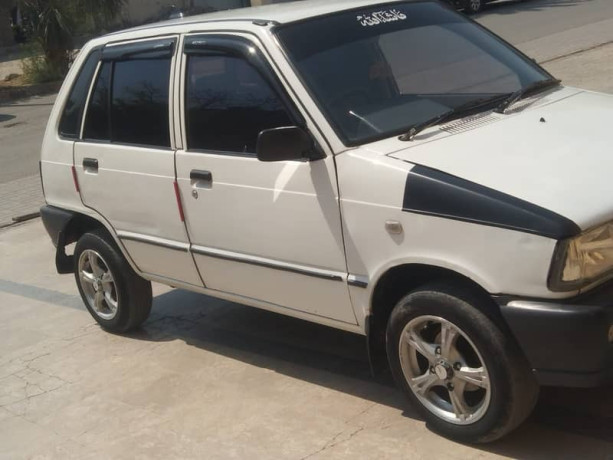 suzuki-mehran-vxr-2010-big-2