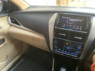 toyota-yaris-2020-ativx-15-full-option