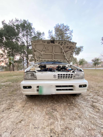 suzuki-mehran-neat-and-clean-big-2