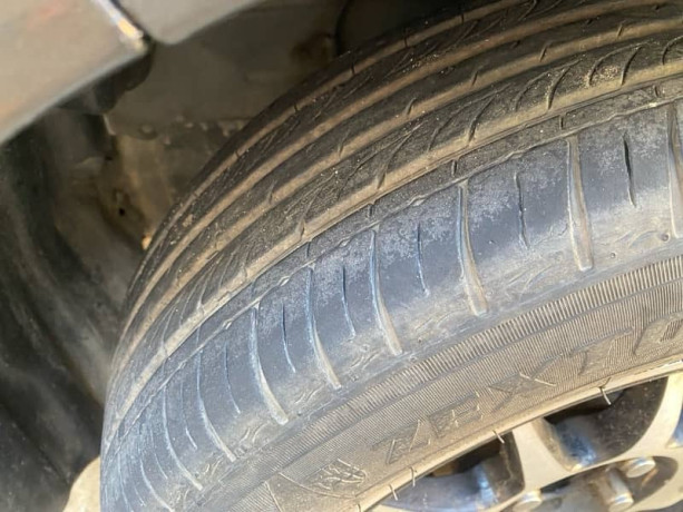 toyota-passo-2007-big-4