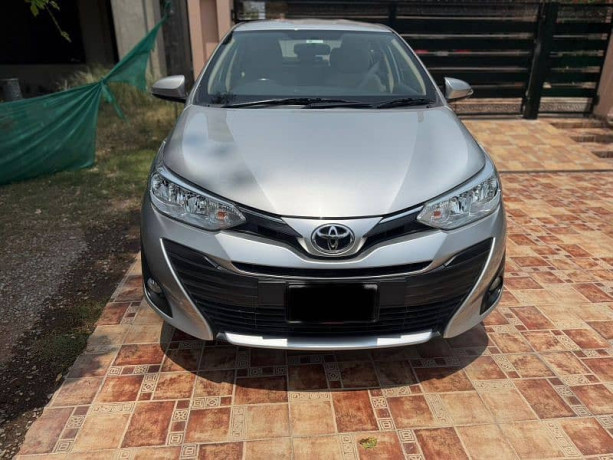 toyota-yaris-13-vvt-i-2022-automatic-big-9