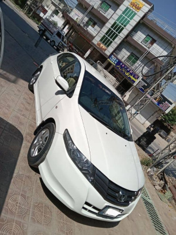 honda-city-ivtec-2014-big-2