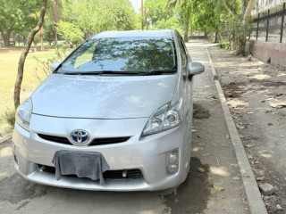 toyota-prius-18-full-option-20112015-model-90-jenion