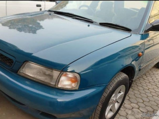 suzuki-baleno-2000