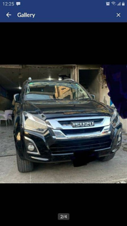 isuzu-d-max-2019-big-0