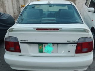 suzuki-baleno-2005