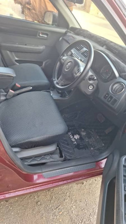 suzuki-swift-dlx-automatic-13-big-5