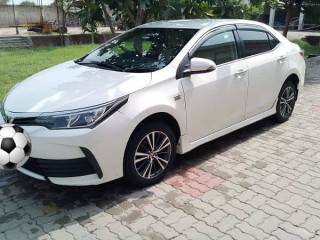 toyota-corolla-altis-16-auto