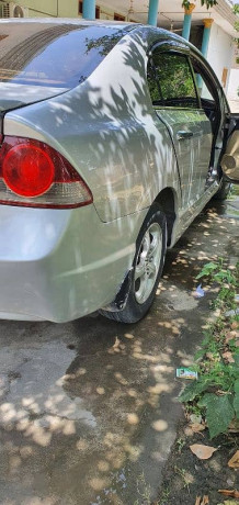 honda-civic-vti-oriel-prosmatec-2007-big-1