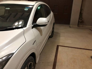 honda-vezel-2015-model