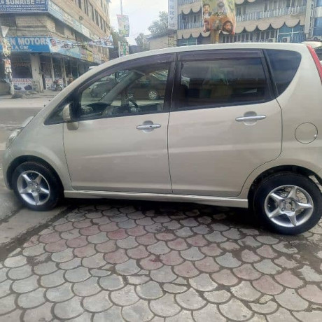 daihatsu-move-2010-big-4