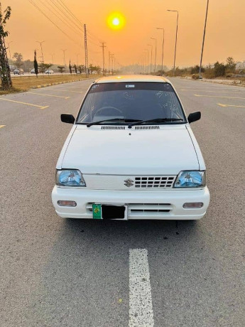 suzuki-mehran-vx-2017-big-13