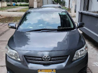 toyota-corolla-gli-2010