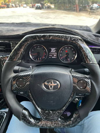 toyota-corolla-gli-2017-new-shap-wali-novermber-ma-nikli-big-2