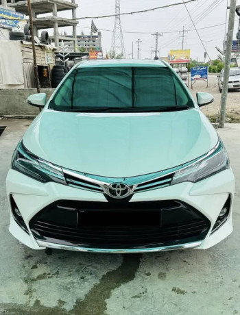 toyota-corolla-gli-2017-new-shap-wali-novermber-ma-nikli-big-0