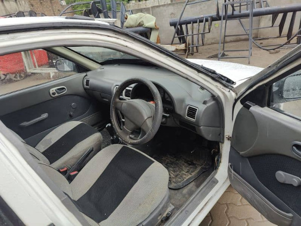 suzuki-cultus-vxr-2014-big-7