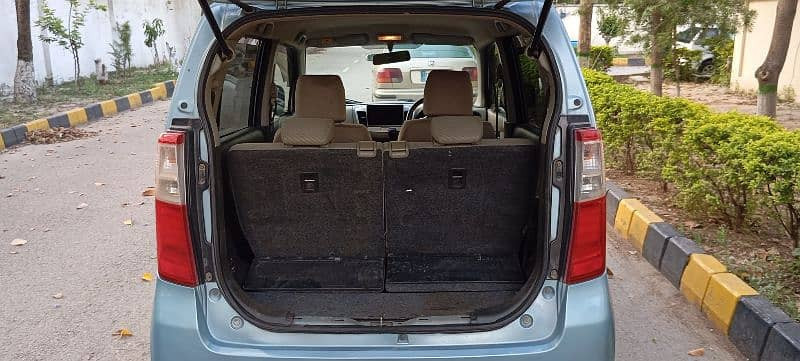 suzuki-wagon-r-2013-big-8