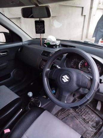 suzuki-swift-2011-big-6