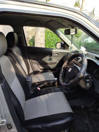 suzuki-swift-2011-big-10