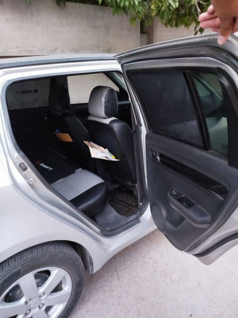 suzuki-swift-2011-big-7