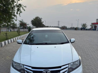 honda-city-ivtec-2016