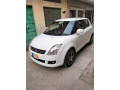 suzuki-swift-13-dlx-2021-small-1