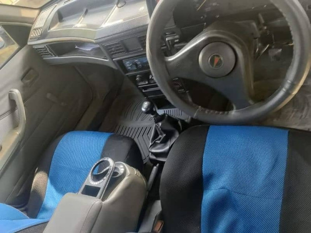 daewoo-racer-2001-big-8
