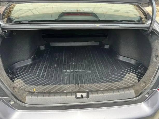 honda-civic-turbo-15-2016-big-4