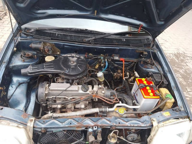 suzuki-cultus-vxr-2006-big-13