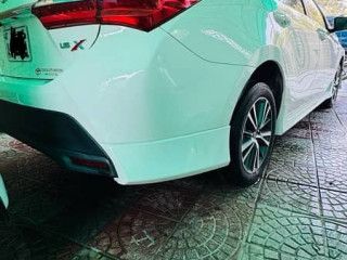toyota-corolla-altis-2022