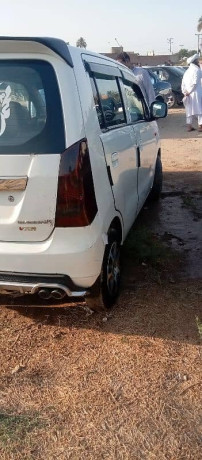 suzuki-wagon-r-2016-big-3