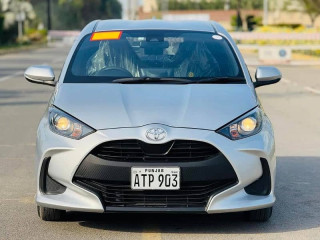 toyota-yaris-2021