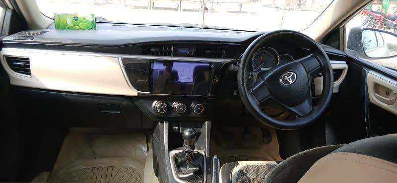 toyota-corolla-xli-2016-converted-to-gli-2-3-piece-minor-touchup-big-1