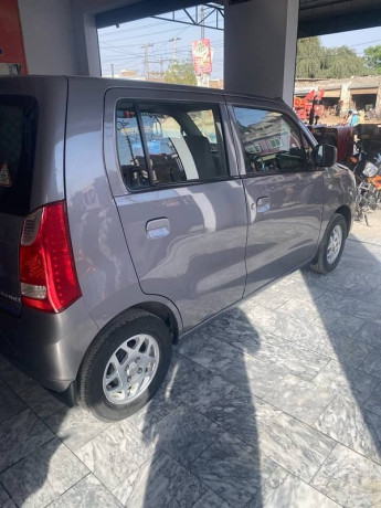 suzuki-wagon-r-2018-big-5