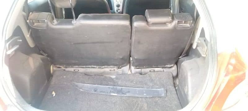 toyota-vitz-20062012-big-7