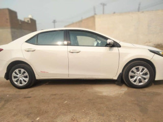 toyota-corolla-gli-2015