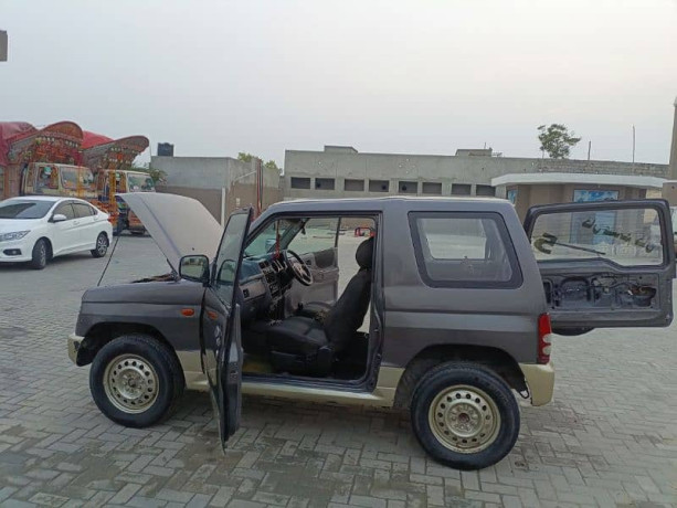 jeep-m-660-cc-1995-big-10