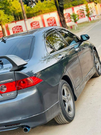 honda-accord-cl8-in-excellent-condition-big-13