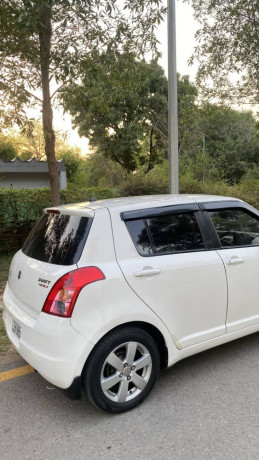 suzuki-swift-13-dlx-2016-big-3