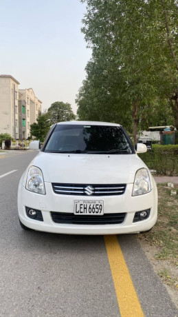 suzuki-swift-13-dlx-2016-big-2