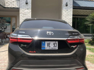 toyota-altis-grande