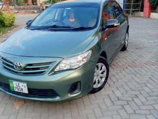 toyota-corolla-gli-2011