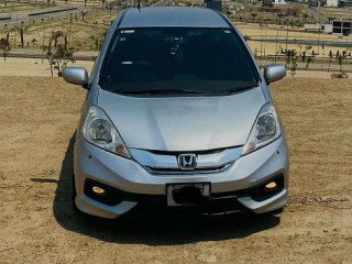honda-fit-2013