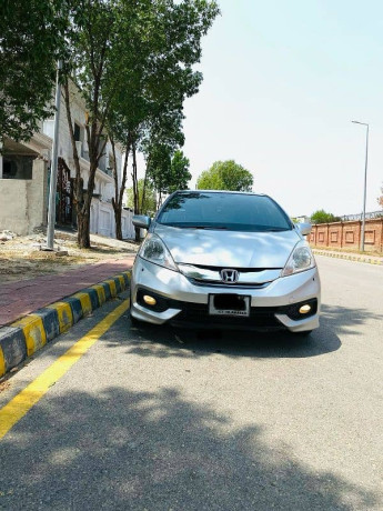 honda-fit-2013-big-2
