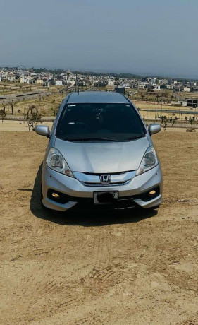 honda-fit-2013-big-0