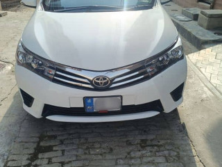 toyota-corolla-altis-2016